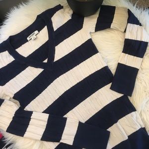 NWOT Old Navy Striped Sweater 🌌